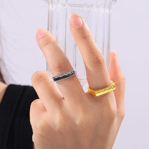 Wholesale Geometric Simple Fashion High End Sense Titanium Steel 18K Gold Plated Finger Ring Jewelry
