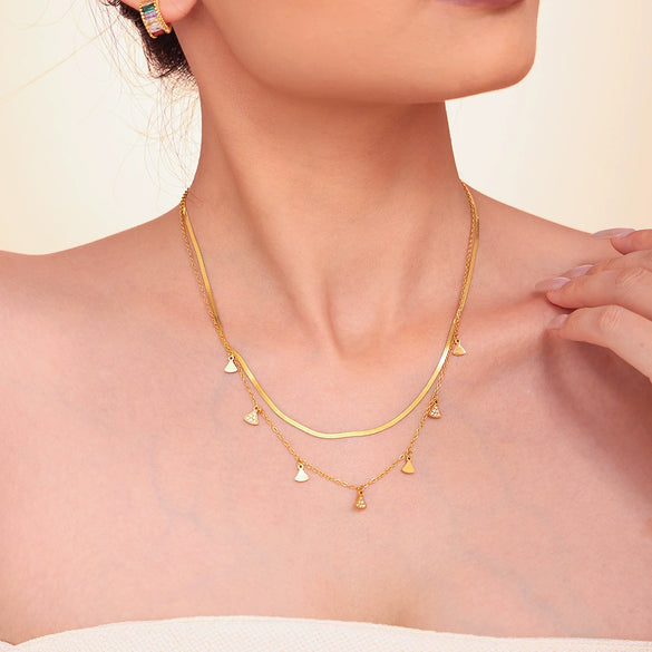 Wholesale Geometric Small Skirt Shaped Jewelry Set With Zircon Accessories In Titanium Steel And 18K Gold Plated Electroplating For Women Including Bracelet And Necklace