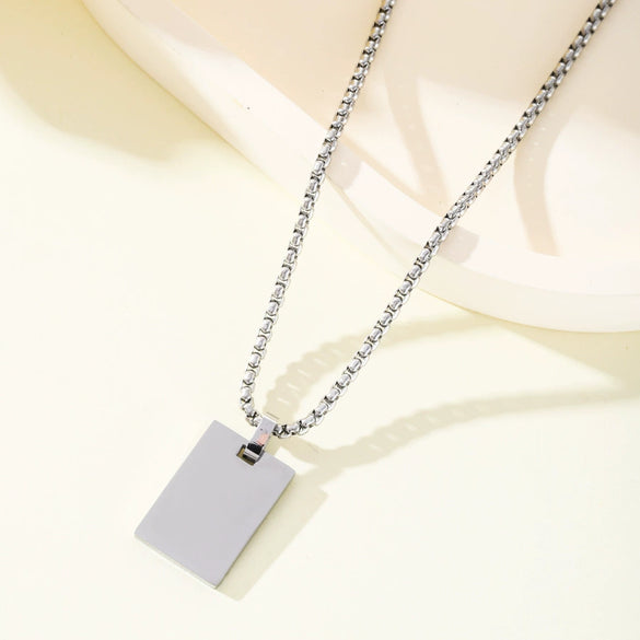 Wholesale Geometric Stainless Steel And Pearl Pendant Necklace With Electroplating