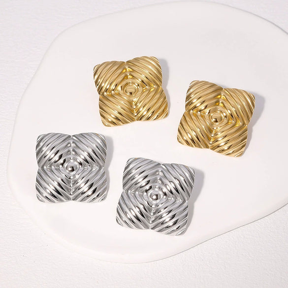 Wholesale Geometric Stainless Steel Electroplated Earrings For Women