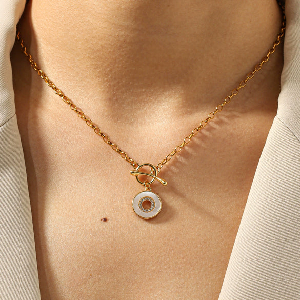Wholesale Geometric Stainless Steel Electroplated Hollow Openstyle Necklace For Women With White Shell Inlay