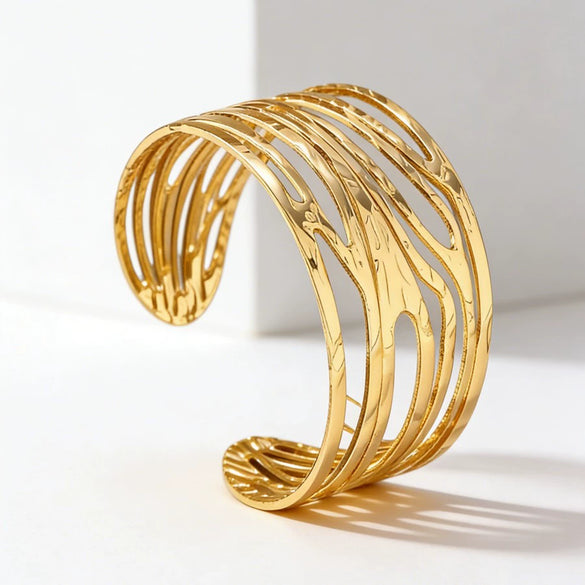 Wholesale Geometric Stainless Steel Hydraulic Pressure Hollowout Open Bracelet