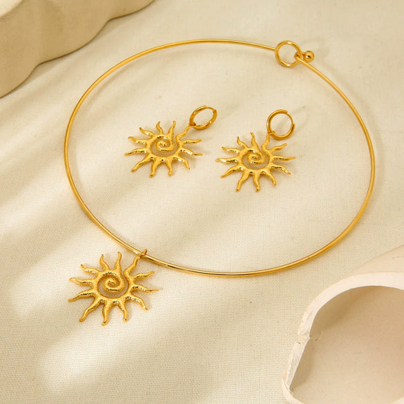 Wholesale Geometric Stainless Steel 18K Gold Electroplated Jewelry Set For Women Pendant Necklace Choker Earrings