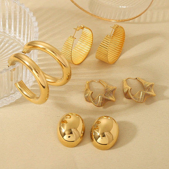 Wholesale Geometric Stainless Steel 16K Gold Electroplated Oval Ear Buckle Earrings For Women