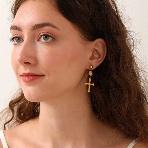 Wholesale Geometric Stainless Steel 18K Gold Plated Diamondencrusted Cross Pendant Earrings For Women