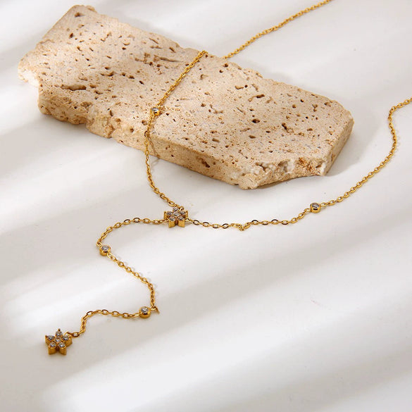 Wholesale Geometric Stainless Steel 18K Gold Plated Doublering Flower Pendant Oshaped Chain Necklace For Women