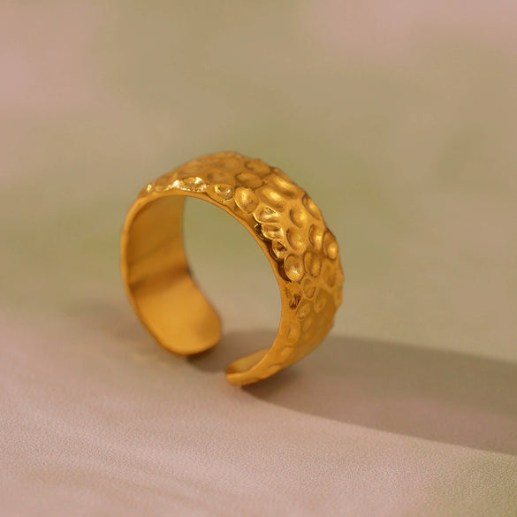 Wholesale Geometric Stainless Steel 18K Gold Plated Women's Finger Ring