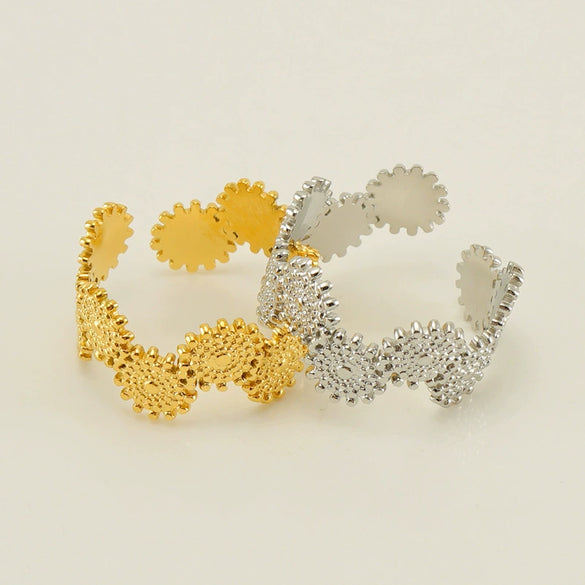 Wholesale Geometric Stainless Steel Opening Adjustable Women's Ring With Electroplating