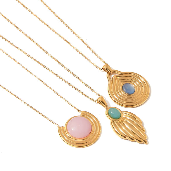 Wholesale Geometric Stainless Steel Pendant Necklace With Blue Resin And Electroplated 18K Gold Jewelry For Women