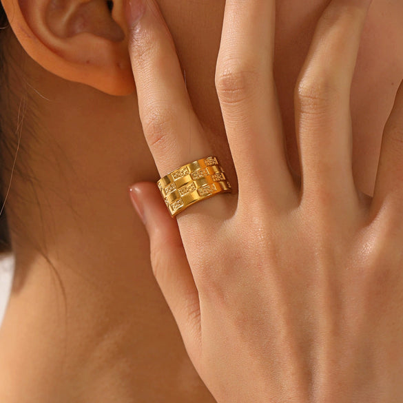 Wholesale Geometric Stainless Steel Ring For Women 18K Gold Plated