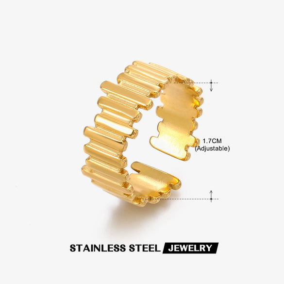 Wholesale Geometric Stainless Steel Ring With 18K Gold Plated Electroplating For Women