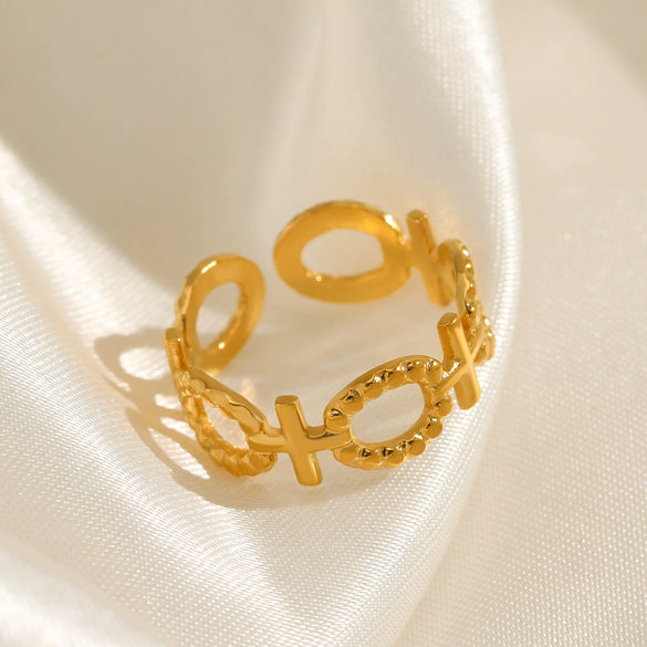 Wholesale Geometric Stainless Steel Ring With 18K Gold Plated Electroplating For Women