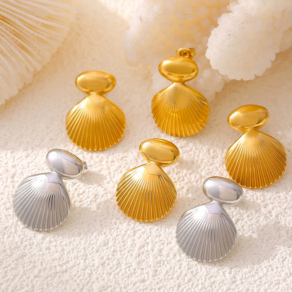 Wholesale Geometric Stitching Marine Shell Earrings In Titanium Steel Plated 18K Gold With Electroplating Treatment For Women