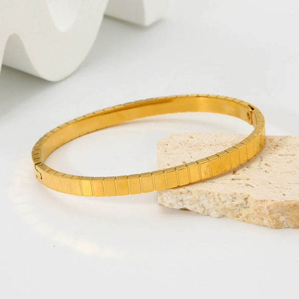 Wholesale Geometric Striped 18K Gold Plated Stainless Steel Bracelet Jewelry Accessories For Women