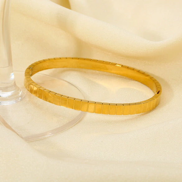 Wholesale Geometric Striped 18K Gold Plated Stainless Steel Bracelet Jewelry Accessories For Women