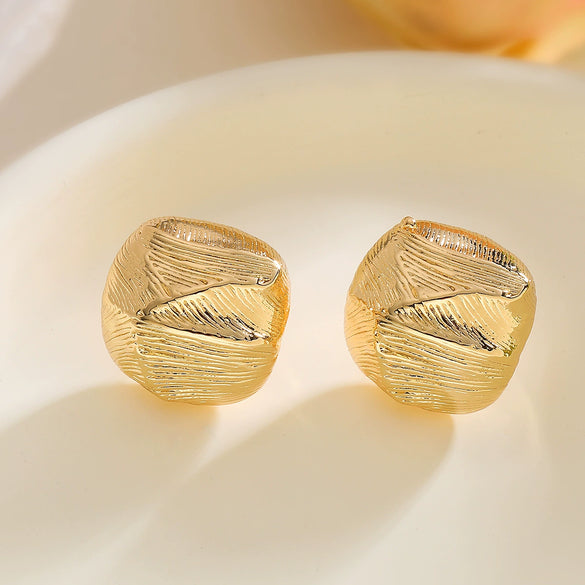 Wholesale Geometric Stud Earrings For Women Copper Real Gold Electroplated Simple Highend Retro Versatile