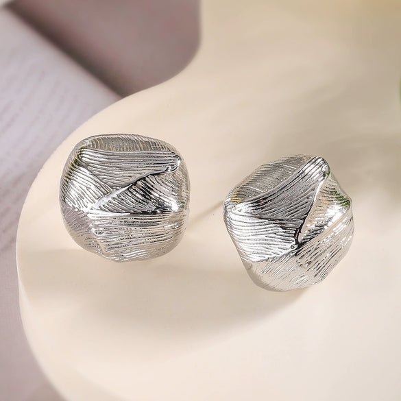 Wholesale Geometric Stud Earrings For Women Copper Real Gold Electroplated Simple Highend Retro Versatile