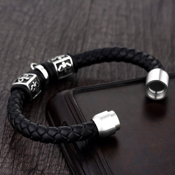 Wholesale Geometric Titanium Steel Woven And Polished Unisex Bracelet