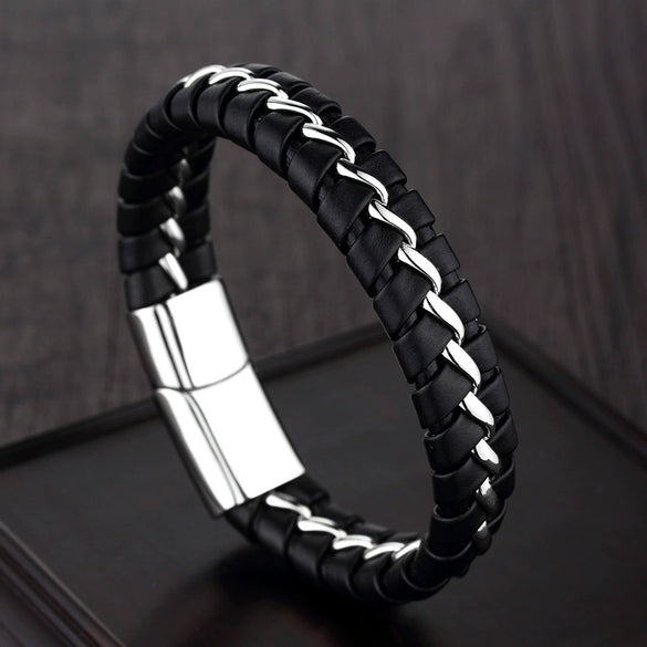Wholesale Geometric Titanium Steel Woven And Polished Unisex Bracelet