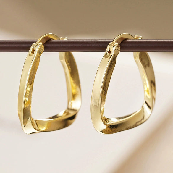 Wholesale Geometric Triangular Copper Earrings With Electroplating For Women