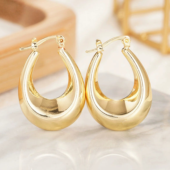 Wholesale Geometric Triangular Copper Earrings With Electroplating For Women