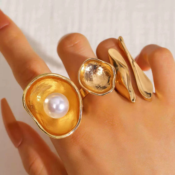 Wholesale Geometric Trumpet Flower Bowlshaped Zinc Alloy Electroplated Baroque Open Ring For Women