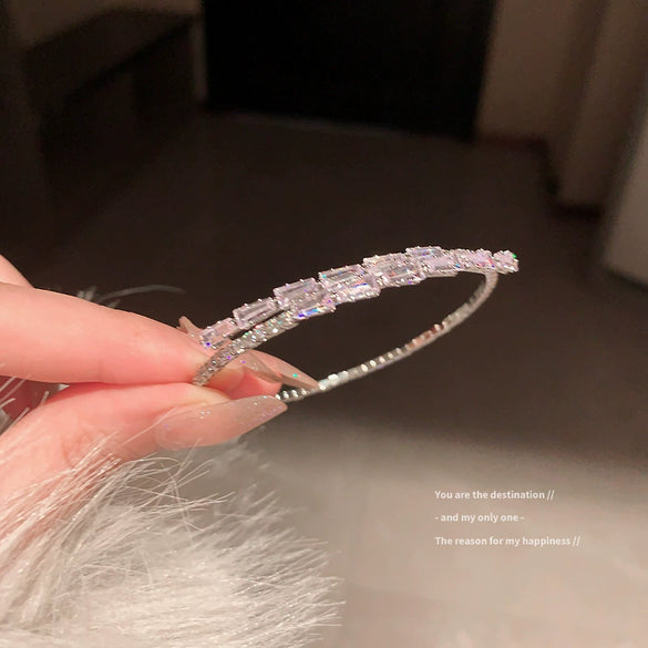 Wholesale Geometric Zircon Copper Bracelet Fashionable And Light Luxury Jewelry