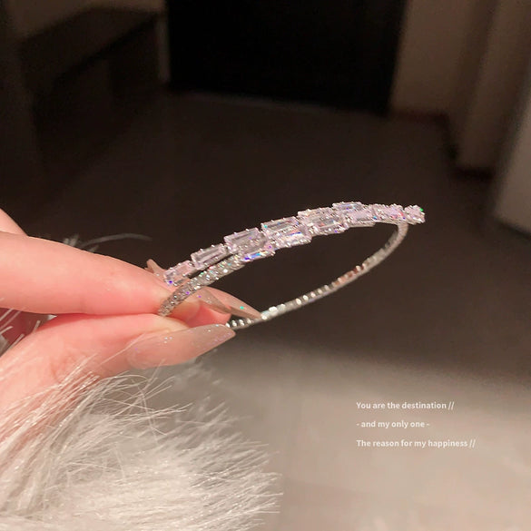 Wholesale Geometric Zircon Copper Bracelet With Real Gold Electroplated Simple And Elegant Light Luxury Design