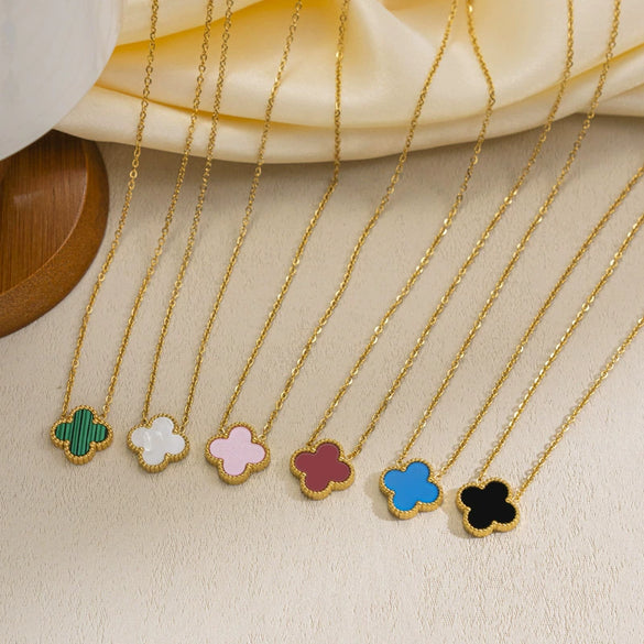 Wholesale Girls' Geometric Doublesided Fourleaf Clover Titanium Steel 18K Gold Plated Ochain Pendant Necklace Light Luxury Style