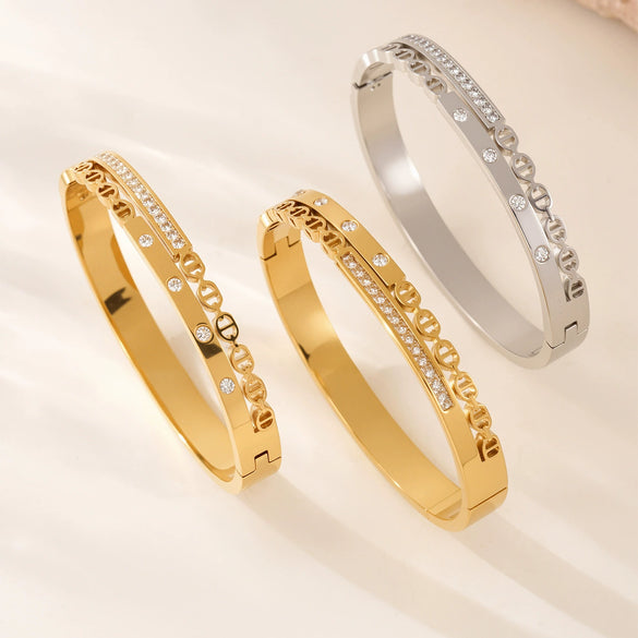 Wholesale Girls Highend 316L Stainless Steel Electroplated Zircon Diamond Bracelet With Mystery Starry And Geometric Style