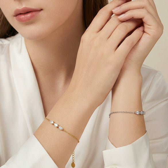 Wholesale Girls Retro Water Drop Geometric Diamondencrusted Stainless Steel Vacuum Plated Bracelet