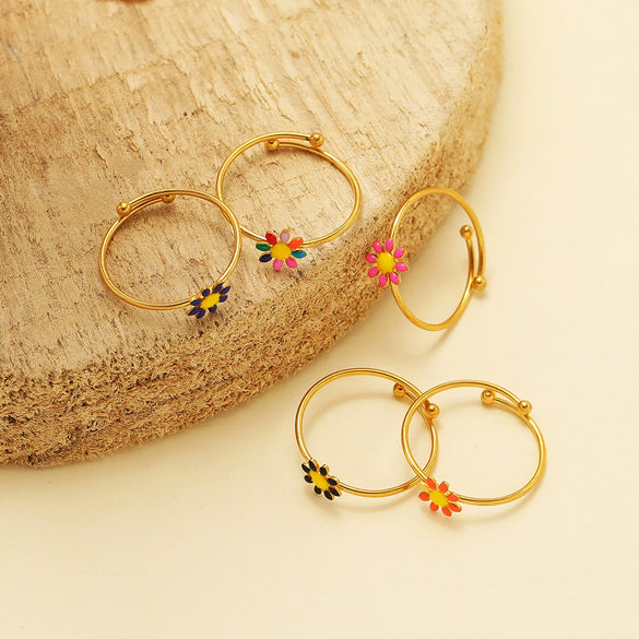 Wholesale Girls Stainless Steel Flower Ring With Electroplating Treatment