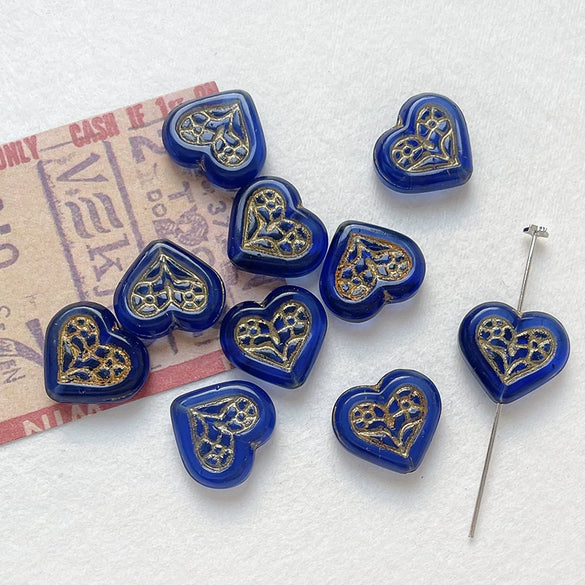 Wholesale Glass Glazed Handpainted Heart Beads For Diy Bracelet Necklace Accessories Environmentally Friendly Love Pattern
