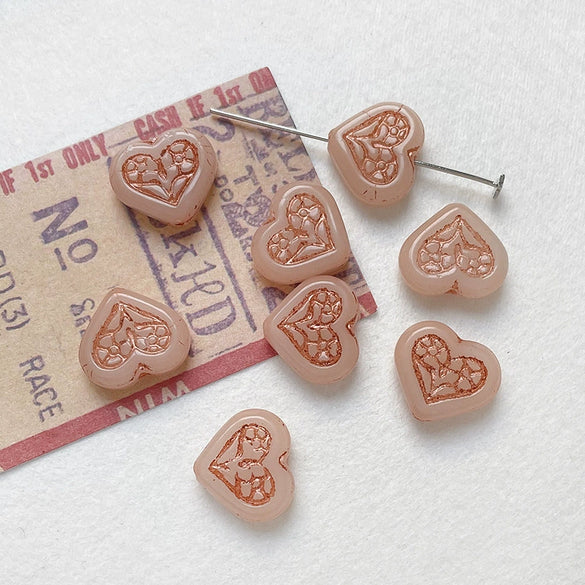 Wholesale Glass Glazed Handpainted Heart Beads For Diy Bracelet Necklace Accessories Environmentally Friendly Love Pattern