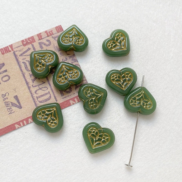 Wholesale Glass Glazed Handpainted Heart Beads For Diy Bracelet Necklace Accessories Environmentally Friendly Love Pattern