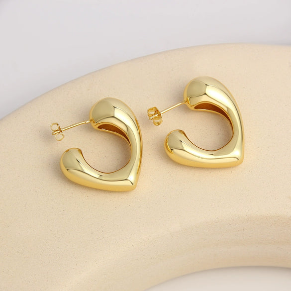 Wholesale Glossy Love Earrings Copper Heart Shape Electroplating For Women
