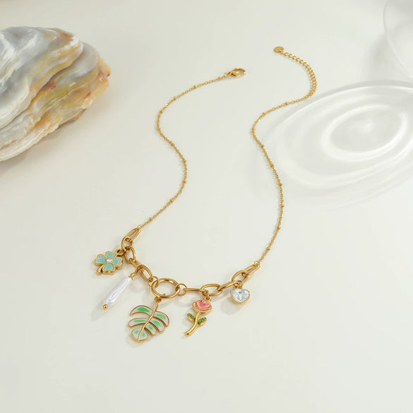 Wholesale Gold Electroplated Stainless Steel Geometric Pendant Necklace For Women