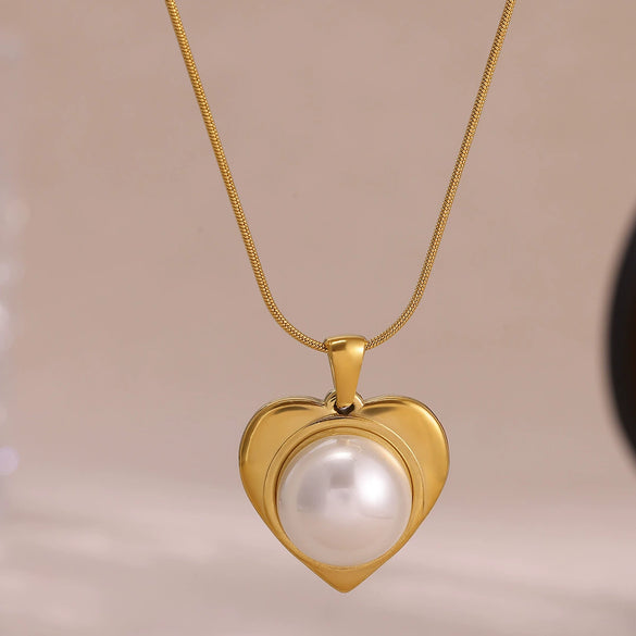 Wholesale Gold Electroplated Stainless Steel Heart Pendant Necklace With Cross Chain For Unisex