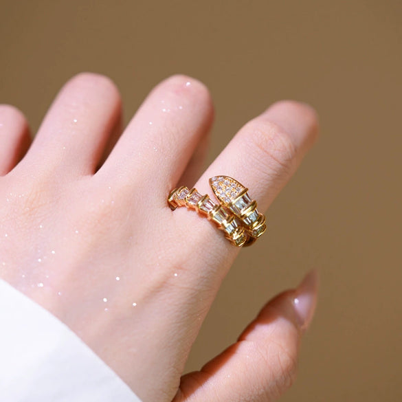 Wholesale Gold Plated Copper Geometric Snake Shaped Adjustable Ring Hand Jewelry For Women