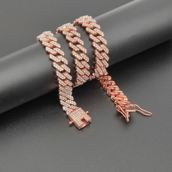 Wholesale Gold Plated Diamond Alloy Snake Bone Chain Necklace With Letter Number Text Pattern For Unisex