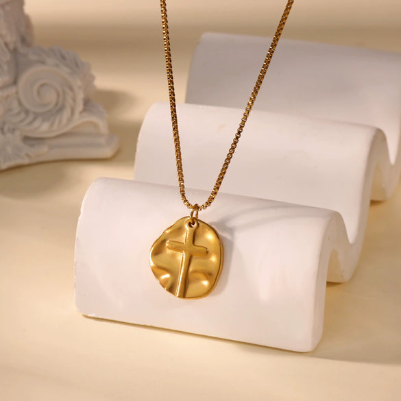 Wholesale Gold Plated Stainless Steel Geometric Eye Cross Portrait Heart Pendant Necklace For Unisex