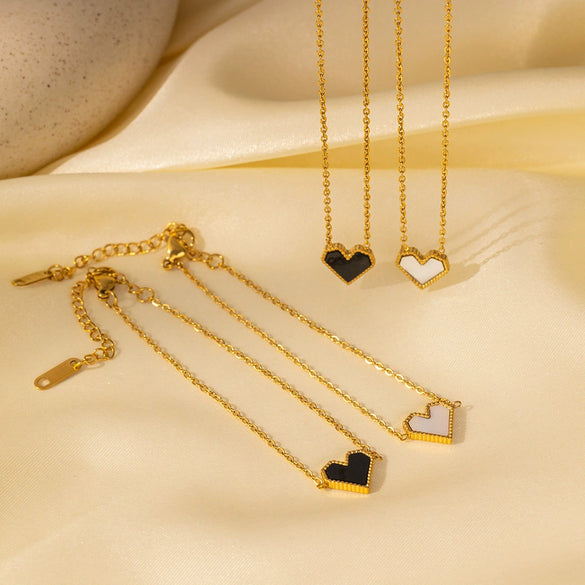 Wholesale Goldplated Retro Sweet Style Titanium Steel Women's Necklace With Peach Heart Love Water Drop And Bell Patterns