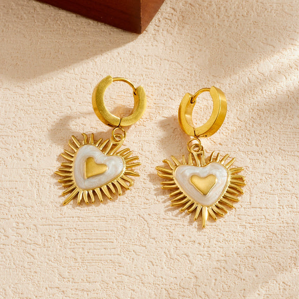 Wholesale Goldplated Stainless Steel Heartshaped French Vintage Earrings For Women