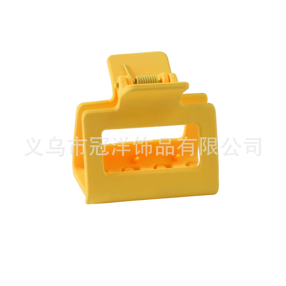 Wholesale Hair Clips Acrylic Material Square Shape Fashion Style Baking Paint