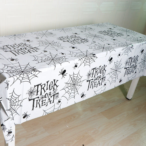Wholesale Halloween Disposable Tablecloth In Black And White With Spider Web Pattern Made Of Plastic For Holiday Arrangement Decoration