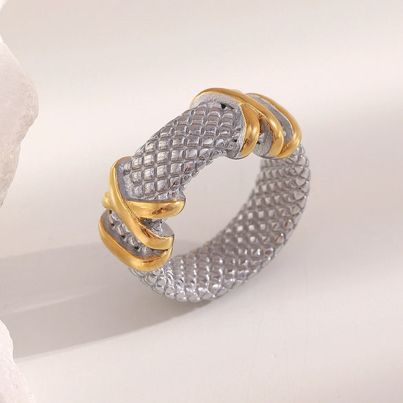 Wholesale Hand Jewelry Stainless Steel 18K Gold Plated Scale Pattern Gold Wire Wrapped Ring For Women With Geometric Style And Electroplating Process