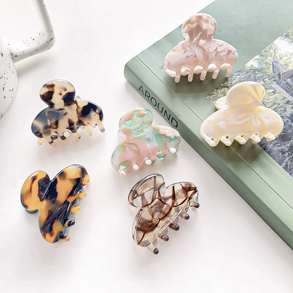 Wholesale Handmade Acetic Acid Plate Simple Floral French Retro Hairpin For Women