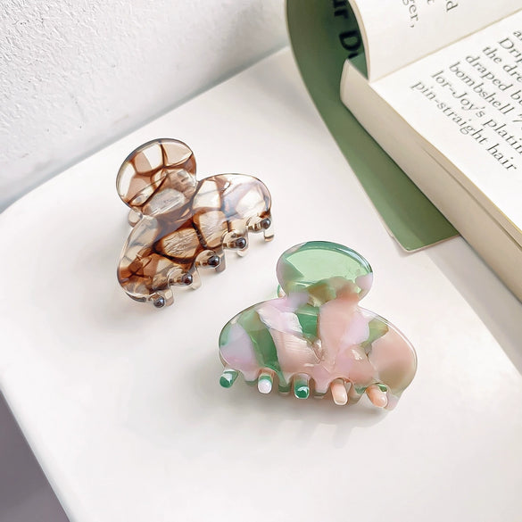 Wholesale Handmade Acetic Acid Plate Simple Floral French Retro Hairpin For Women