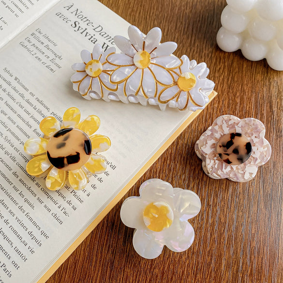 Wholesale Handmade Acrylic Sweet Plant Flowers Style Hair Grip Clip For Women