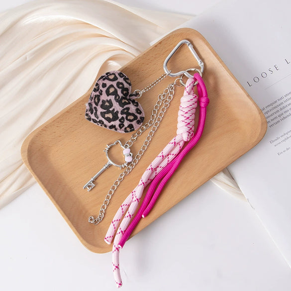 Wholesale Handmade Color Printed Pu Leopard Print Heart And Small Animal Pattern Keychain And Bag Pendant Luggage Accessories